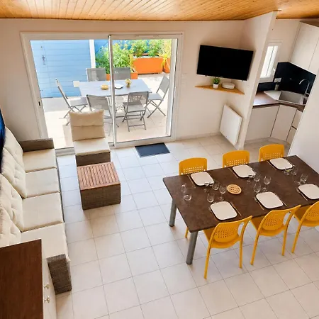 Maison 6 Pers, A 150 M, Terrasse, Garage, Wi-fi & Douchette Exterieure